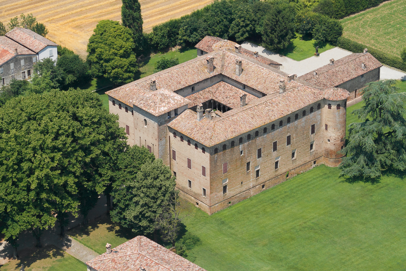 Piacenza Castello Del Ducato Castello Castelli Fantasma